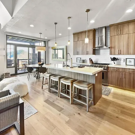 4202 Modern Vibe At Fairway Springs By Skyrun Park City